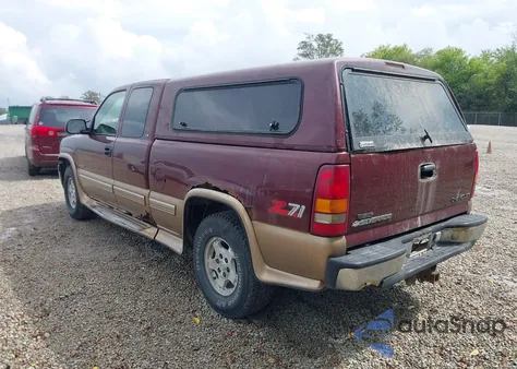 1999 Chevrolet Silverado 1500 Ls z USA, uszkodzony, nr VIN 1GCEK19T2XE124187